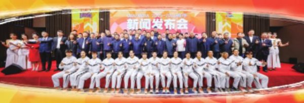 杭州在线配资 男篮低调前行 女篮放出“大招” 山西篮球焕新出征新赛季